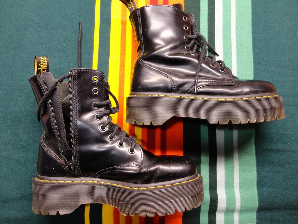 Dr. Martens Boots Womens Size 7 Black Leather Jadon Mid Calf Platform Combat Zip